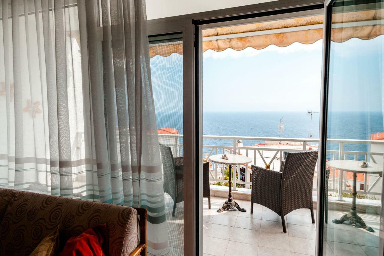 Casa Bianca Μεζονέτα Με Θέα Στη Θάλασσα Daire Neos Marmaras Dış mekan fotoğraf